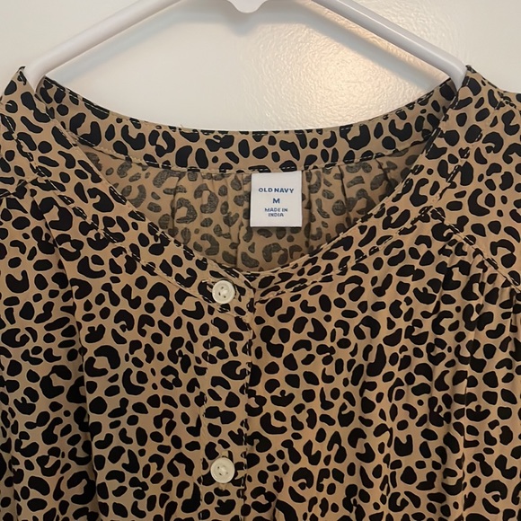 Short sleeve button up - Picture 2 of 5